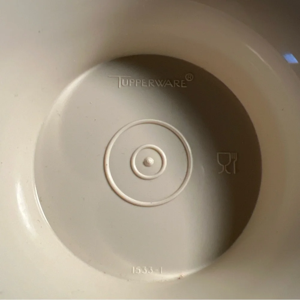 VTG Tupperware Serve It All Pie Cake Cupcake Stand Almond‎ Beige 1531 1532 1533